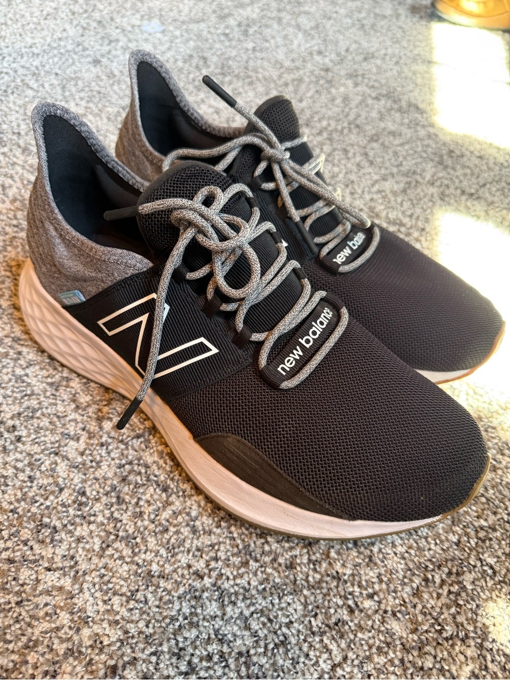 New Balance Black and Gray Men's Athletic Running Shoes